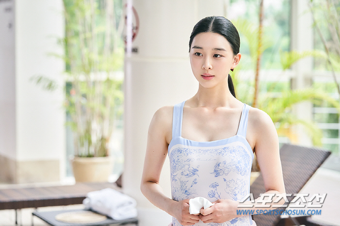 [SC프리뷰]'아씨 두리안' 이다연, 한복 벗고 수영복 몸매…"쳐다보지 …