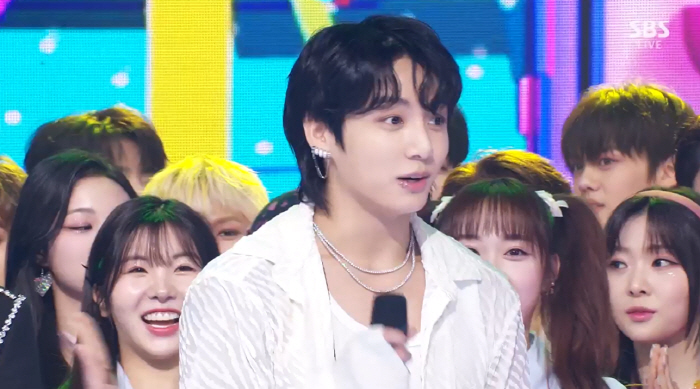정국, '세븐' 첫 국내 무대→'인가' 1위 차지…"받을 줄 몰랐다" 얼…