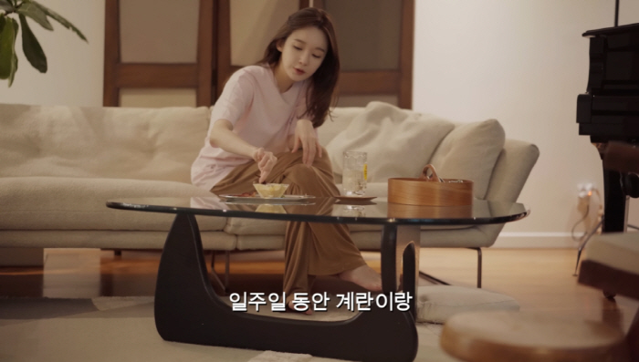 강민경, 뚜렷한 '입금 전·후' "이러면 빠져…근데 배고파" (걍밍경)