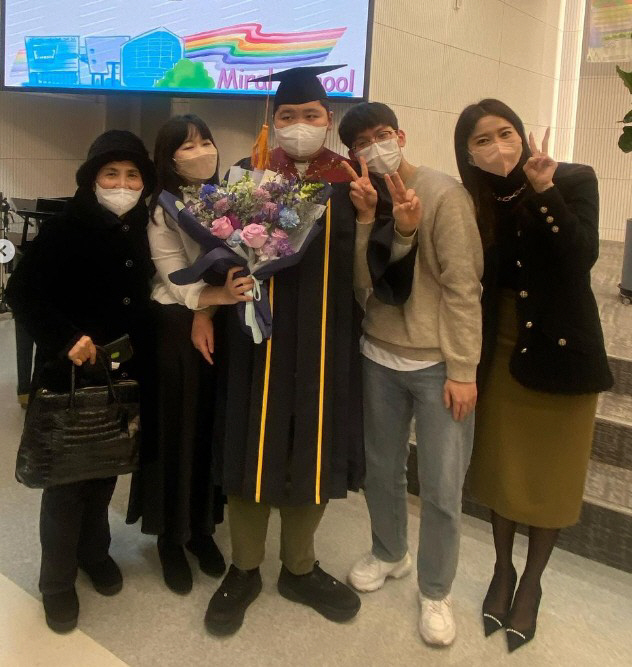 "선생님과 함께 고생"…주호민 특수교사 고소에 '오윤아가 재조명'되는 이…