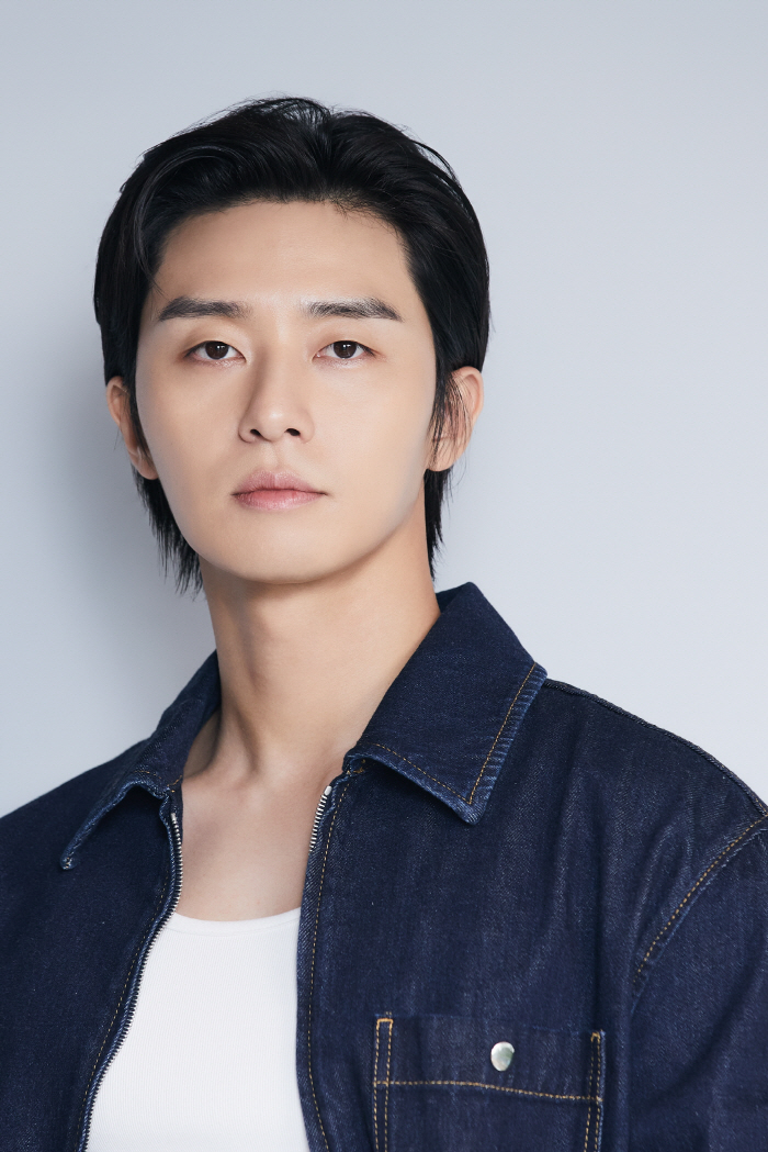 [인터뷰②] 박서준 "역할 위해 7㎏ 감량+폭염 촬영…컨디션 조절 힘들었…