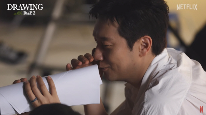 'D.P2' 정해인 "구교환의 몸짓·발짓 표현, 웃음 참느라고 힘들었다"