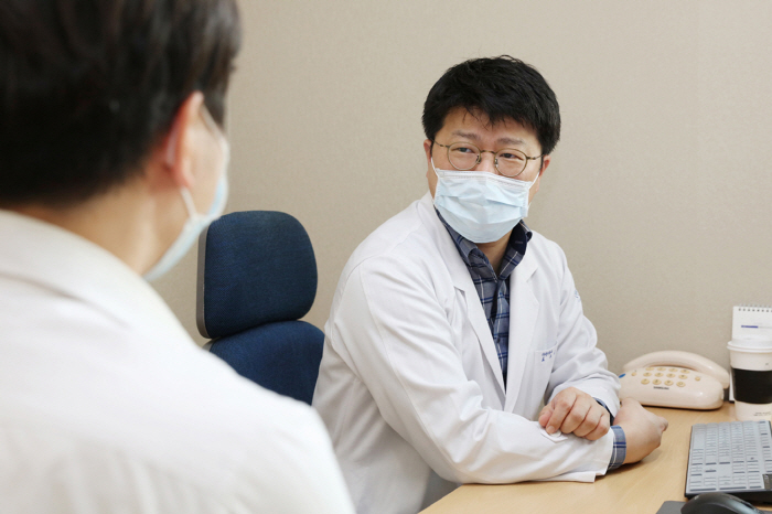 [헬스가이드-냉방병] 감기·두통·소화불량 등 증상…실내외 온도차 줄이고 …