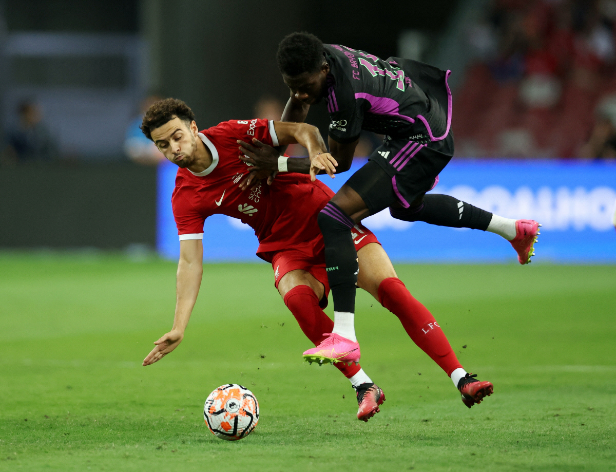 "택배 크로스" '철기둥' 김민재 '환상' 40m 롱패스 첫 도움+그레치…