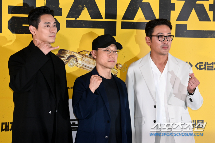 [공식] '비공식작전' 하정우X주지훈X김성훈 감독, 오늘(3일) 라디오→…