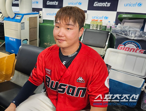 '통산 타율 0.186인데…' 14승 최고 에이스에 꽂은 비수, 선량한 …