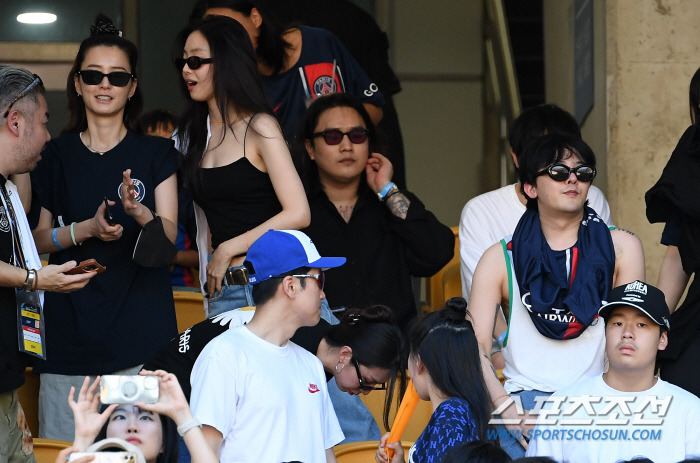 지드래곤·정유미·손나은 "이강인 보자"...PSG 경기 직관 [SC이슈]