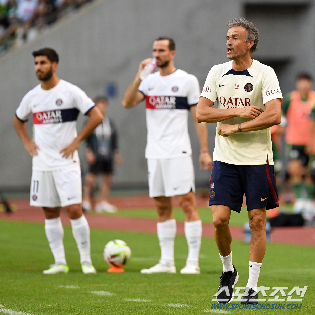 '충격 엔리케 사임 고려' PSG 이강인, 데뷔 하기도 전에 감독 바뀌나