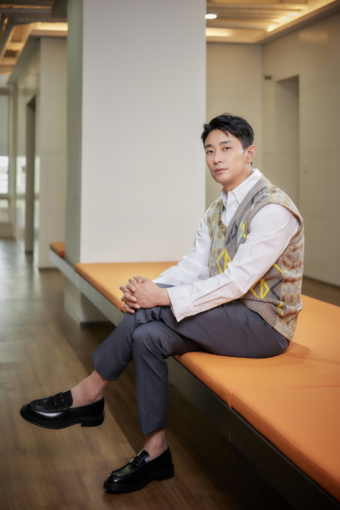 [SC인터뷰] "리스펙 하정우"…주지훈, 톰 크루즈도 울고 갈 영혼 간 …