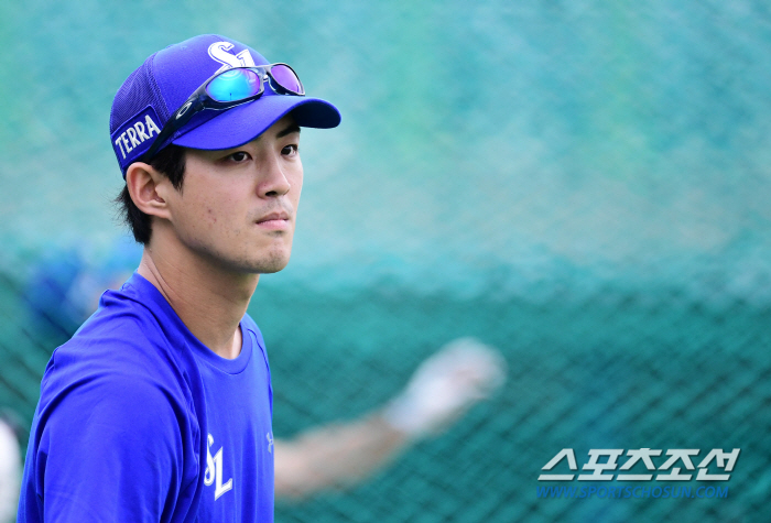 "분위기 쇄신차원" 최하위 삼성, 권오준 1군 메인투코→정현욱 잔류군행……