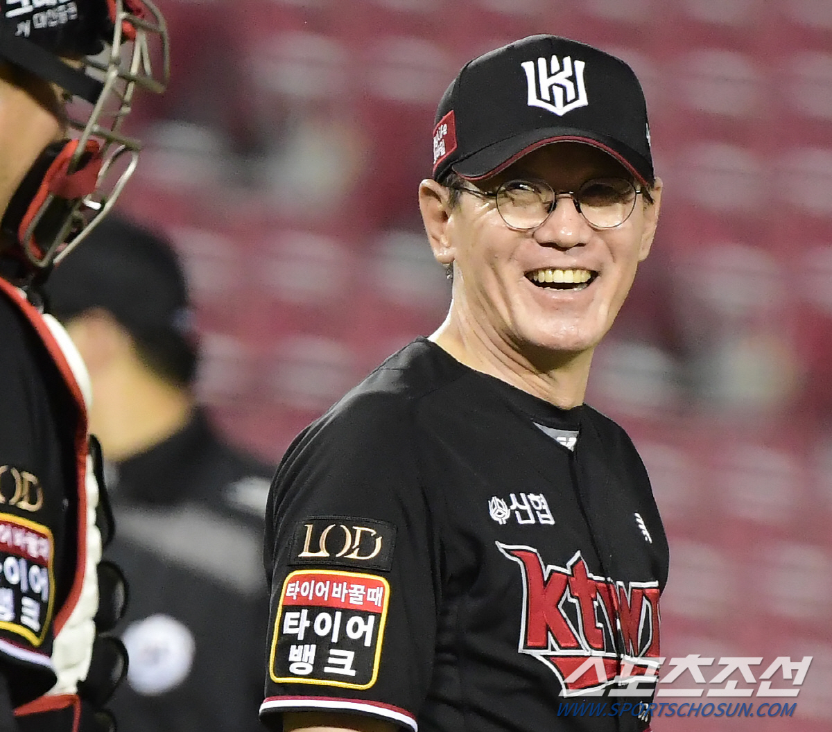 'KBO 1900G→결승포로 자축' 데뷔 18년차 베테랑의 소탈한 속내 …