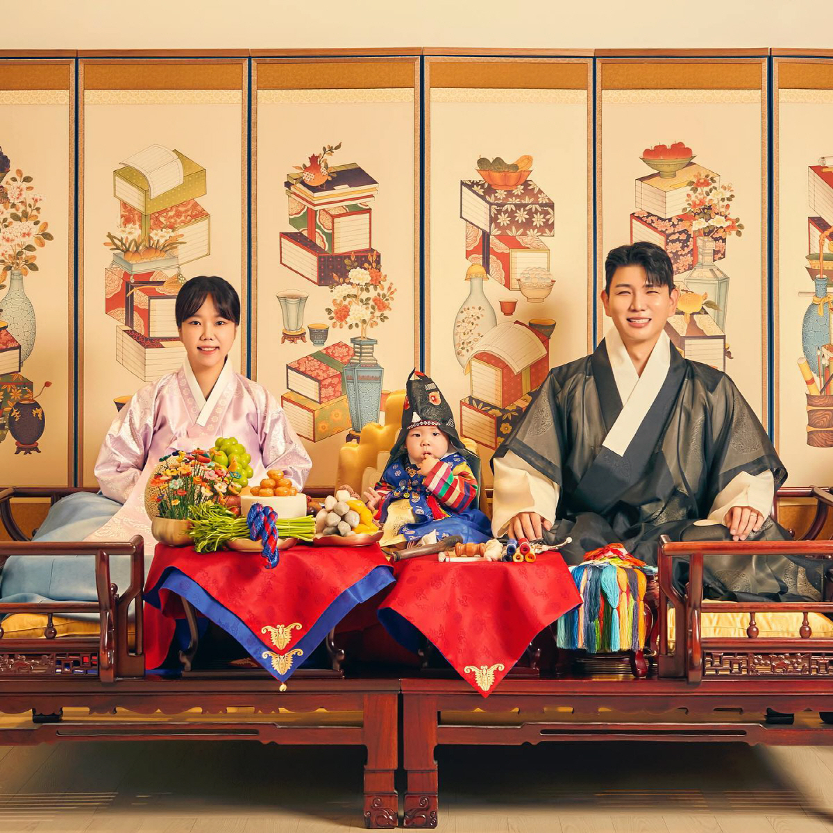 제이쓴♥홍현희, 子 첫돌 기념 가족사진..곤룡포까지 완벽 소화