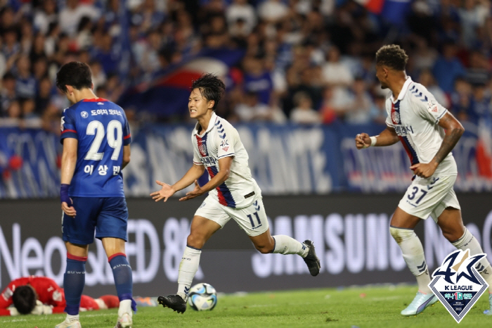 김도균 수원FC 감독 "수원더비 강한 이유? 라스 때문!"