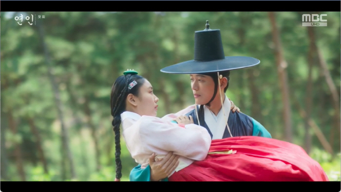 '연인' 피투성이 남궁민, "들리는가 이 소리"…바닷가서 목숨 건 혈투 …