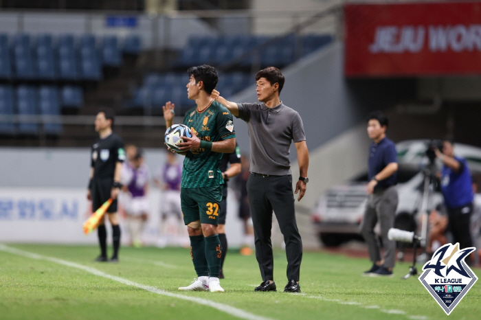 [현장인터뷰] 남기일 제주 감독, "내가 들어가서 넣을 수도 없고…골이 …