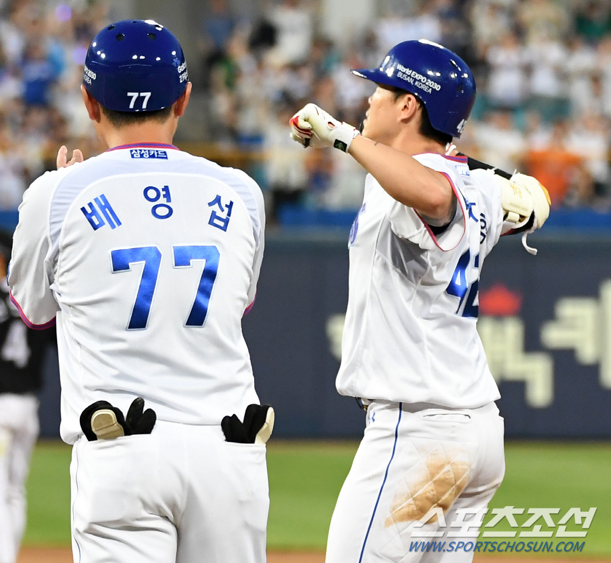 'LG의 자랑' 발야구 막고, 막강화력→발야구로 흔들고, '천적' 상대 …