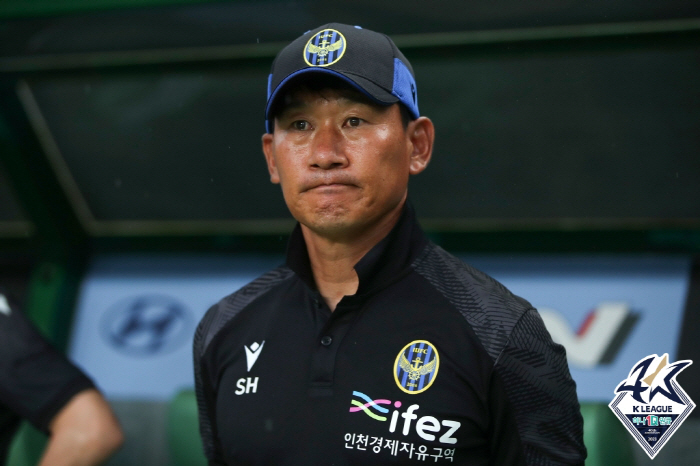 [현장인터뷰]'패장' 조성환 감독 "우리 실수 실점, 어려운 경기 했다"