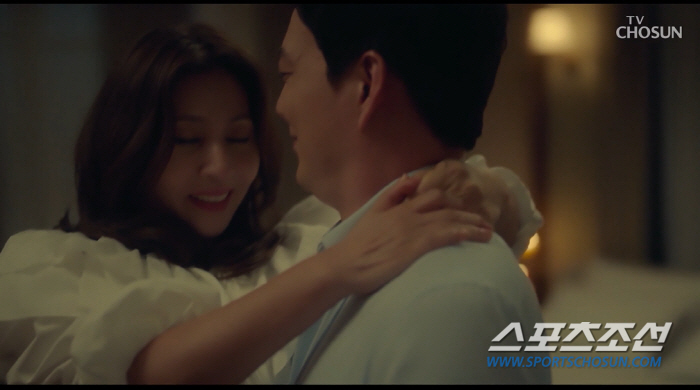 [종합]'호텔 첫날밤' 최명길, "실신하겠어!"…'사랑의 변태' 곽민호,…