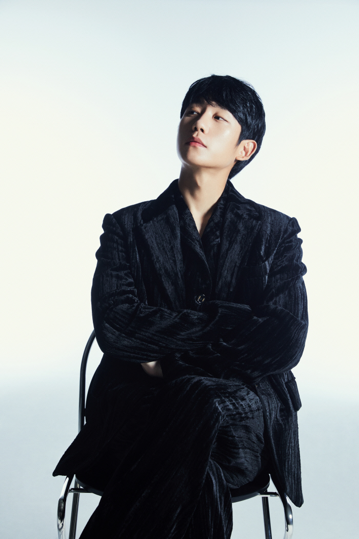 [SC인터뷰] "엉망진창일 때 만나"..정해인 'D.P.2'로 맞은 인생…