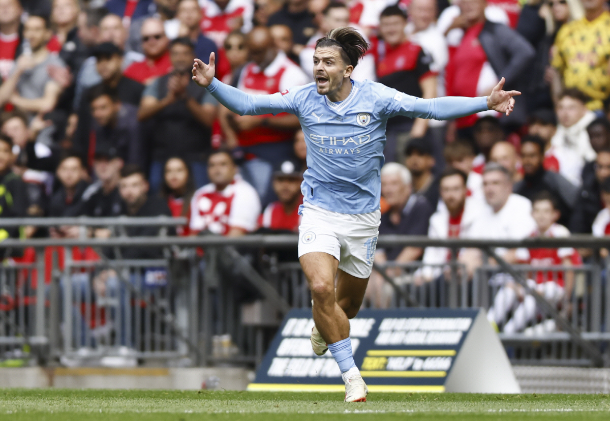 트로사르 극장 동점골!+램스데일 선방쇼! 아스널 커뮤니티실드 승부차기 승…