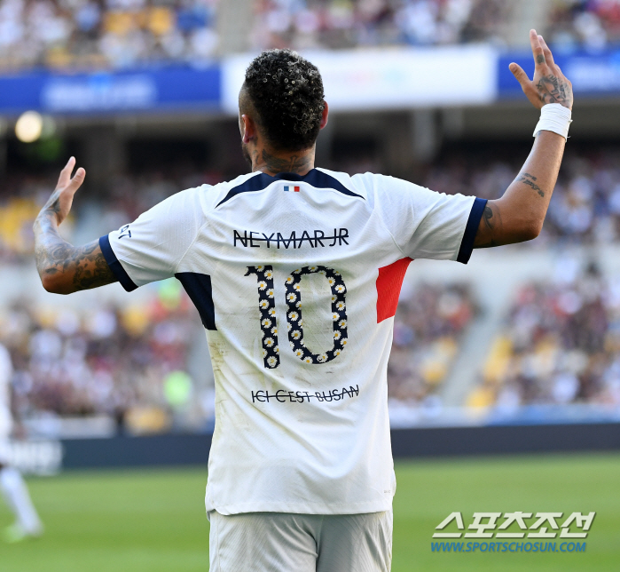 '이강인과 브로맨스 해체?' PSG, 네이마르 매각 가능성 열었다, 바르…