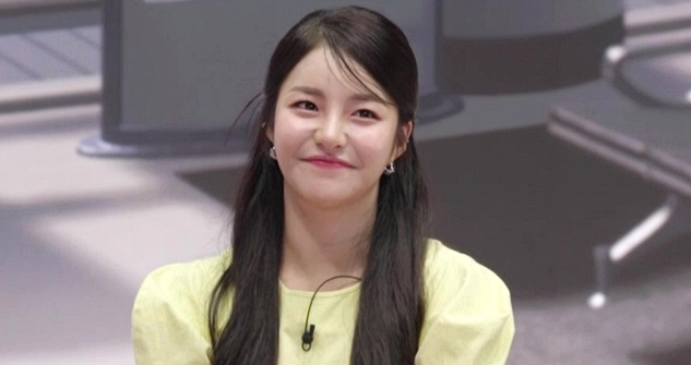 브브걸 유정, 자칭 '키스 마니아' 고백 "자다가도 벌떡 일어나" ('다…