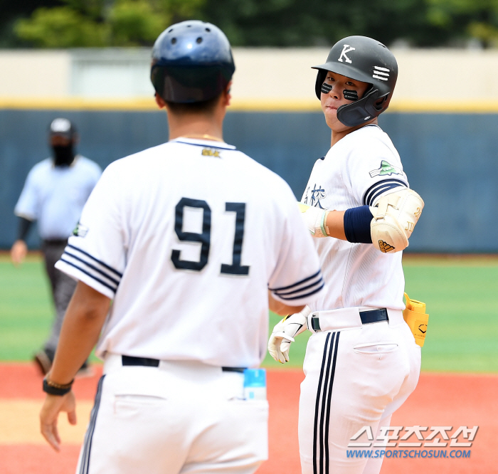 '타율 6할+최고 151km' 두 대회 연속 우승에 도전하는 경북고 전타…
