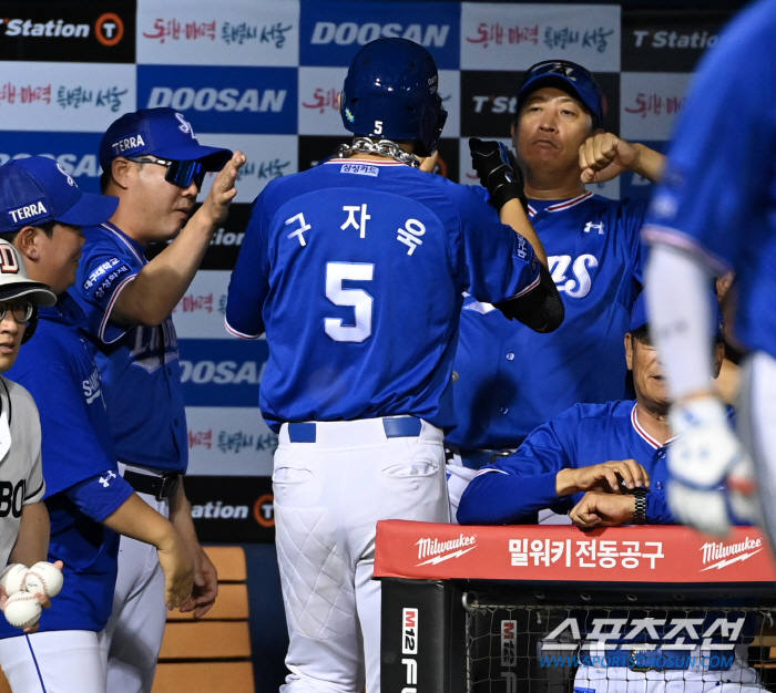 로하스→피렐라, 김재환→구자욱 '잠실 홈런 대결'…삼성, 두산 잡고 2연…