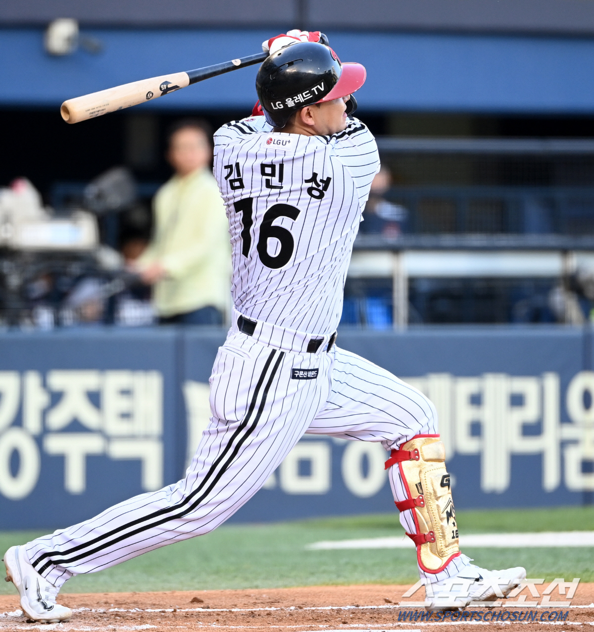 '어디 내놔도 든든' 1위 질주에 꼭 필요한 소금같은 존재. 베테랑 유틸…
