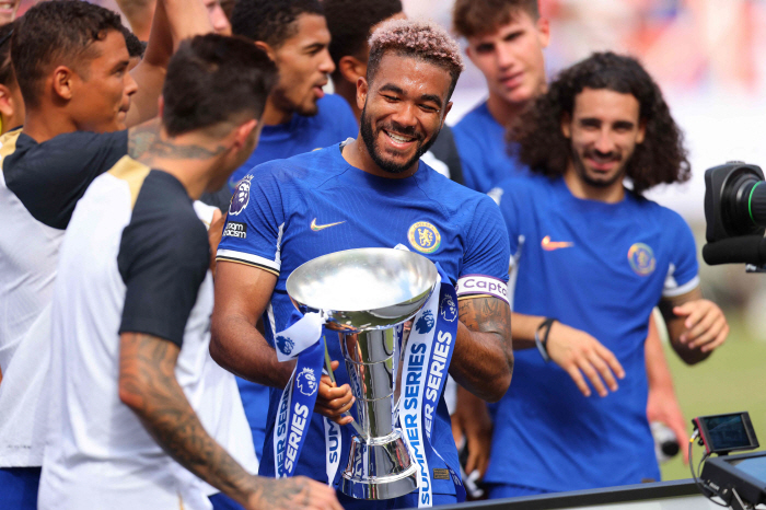 '충격' 포체티노, 승점 삭감 징계 우려…UEFA, 첼시에 114억 벌금…