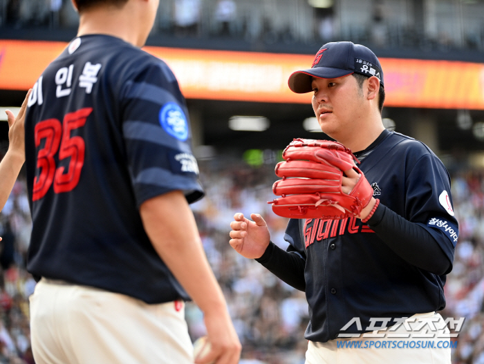 한현희 선발 준비→나균안+유강남 복귀는 언제?…줄부상에 대처하는 롯데의 …