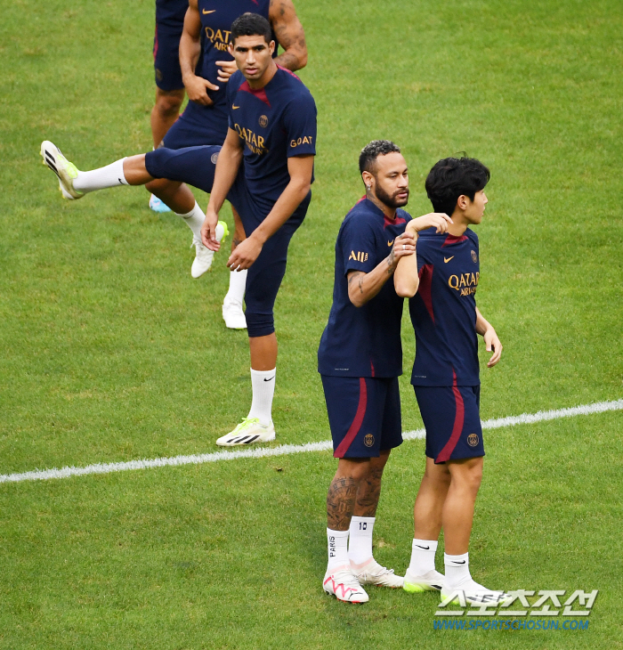 '이강인과 브로맨스 진짜 끝?' PSG, 네이마르에 방출 통보, 훈련+미…