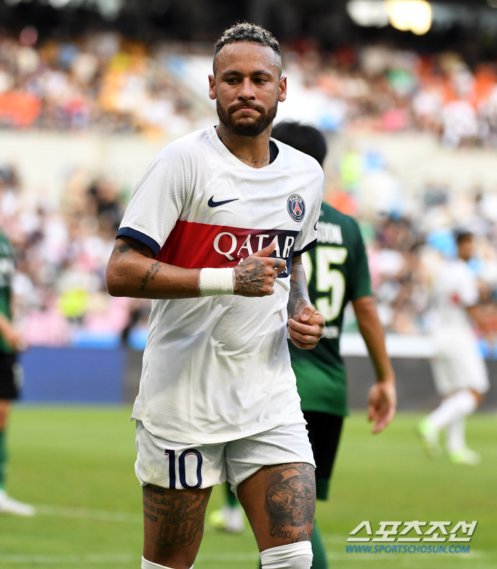 '이강인과 브로맨스 진짜 끝?' PSG, 네이마르에 방출 통보, 훈련+미…
