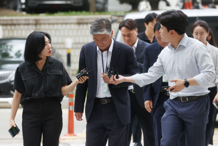 [단독]안산시 '입단 비리'에 풍비박산 난 축구단 감사 착수, 지난 3년…