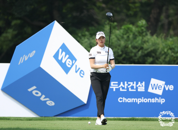 신인상 경쟁, 3인방만 있다고? 나도 있다! 두산건설 챔피언십 공동 선두…