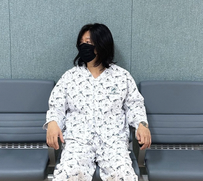 '암 완치' 윤도현, 다시 무대 올랐다 "여전히 노래해 감동, 올해 스케…