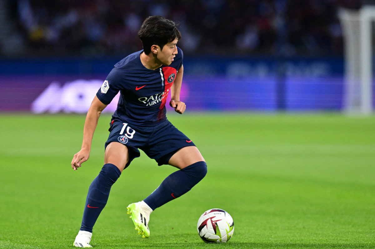 '선발 82분&평점 7.4점&세트피스 1옵션' '뉴 파리지앵' 이강인 P…