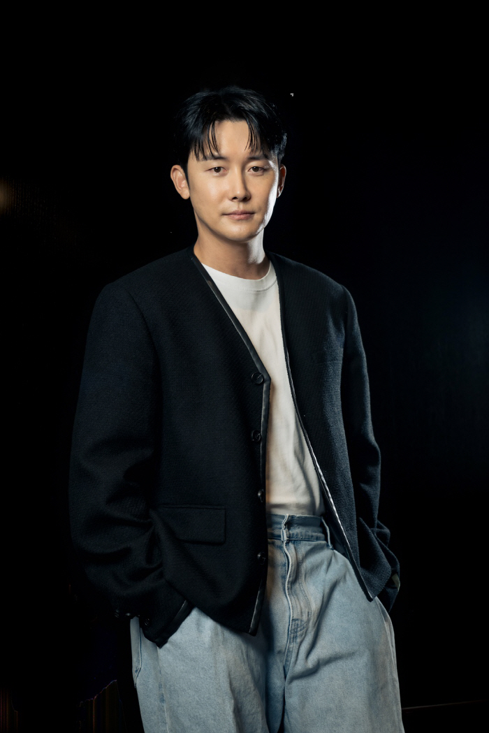 [인터뷰②] 김준한 "'안나' 수지 여우주연상 수상, 고생 많이했는데 기…