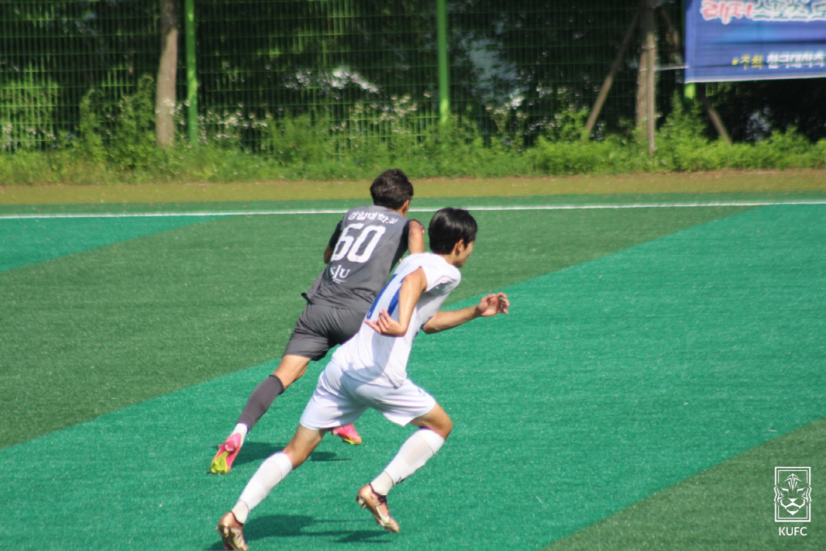 [대학축구]'디펜딩 챔피언' 하석주 감독의 아주대, 조별리그 2연승 질주