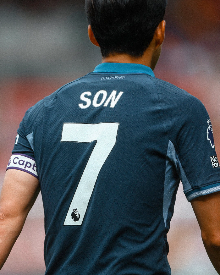 "SON이 문자보내 경기 전 둥글게 모이자고 했다", '뉴 캡틴' 손흥민…