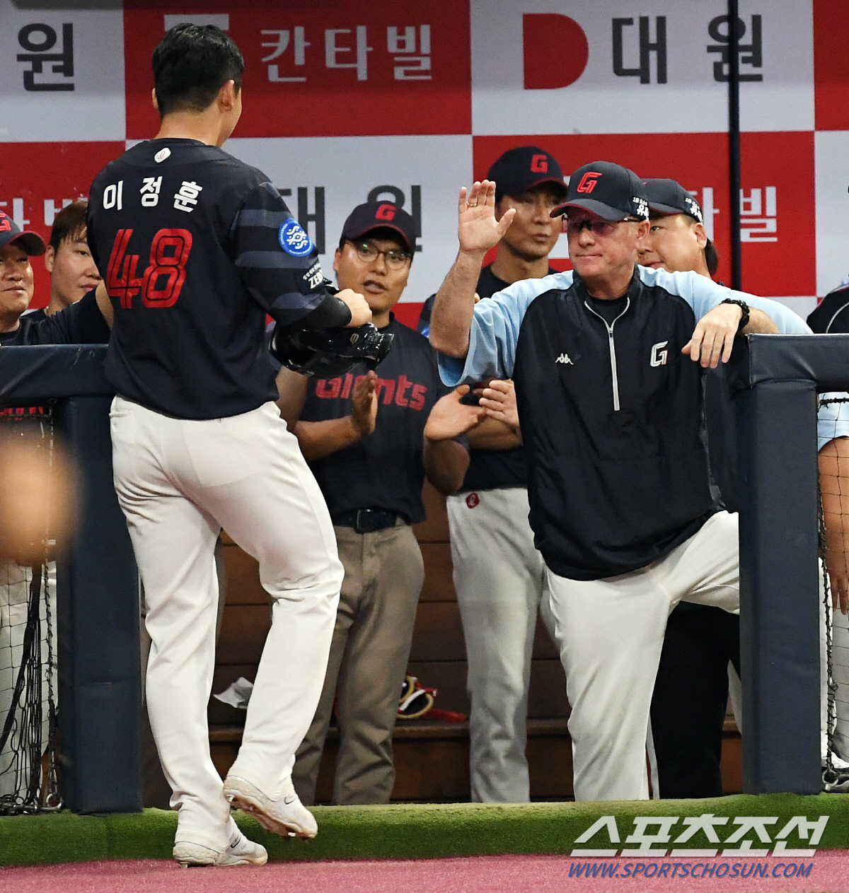 수비가 부족해? '후반기 타율 0.422' 불방망이 "스스로 만든 기회"…