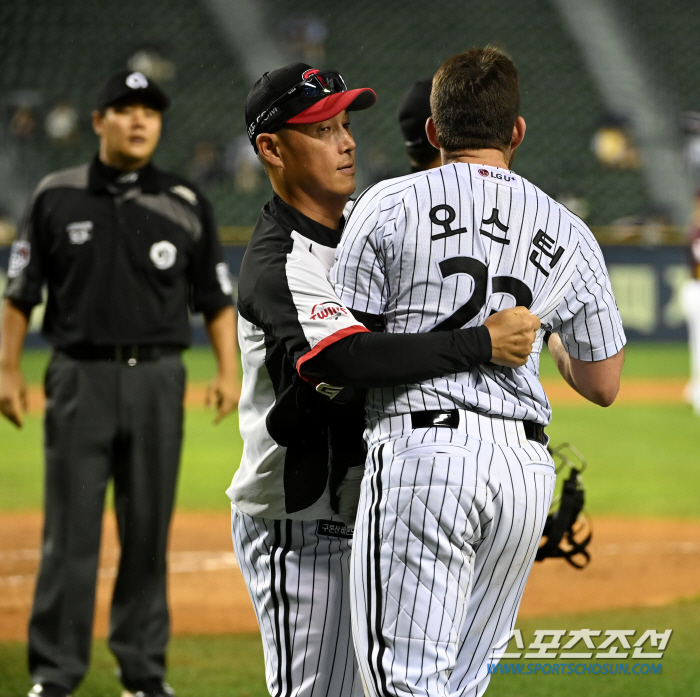 KBO, '과격 항의→퇴장' LG 오스틴에 제재금 50만원 징계
