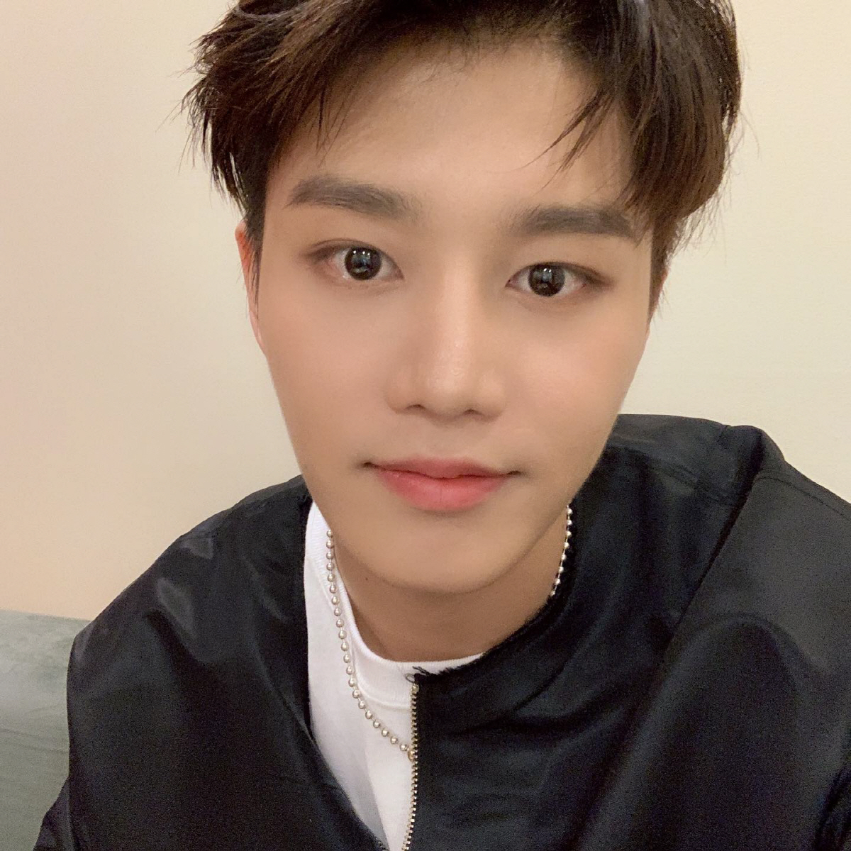 NCT 태일, 오토바이 사고로 허벅지 골절 '활동 중단'→팬들 응원 봇물…