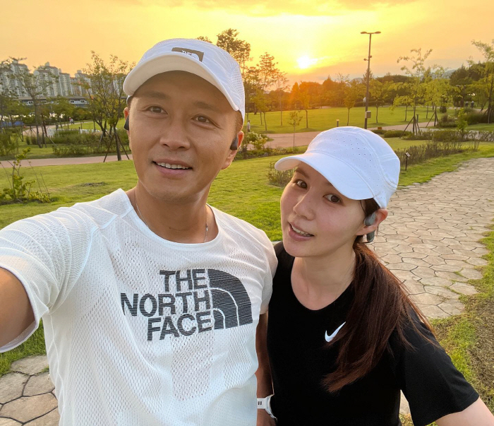 진태현 "딸 떠난 지 정확히 1년..♥박시은과 병실서 함께했던 기억 가득…