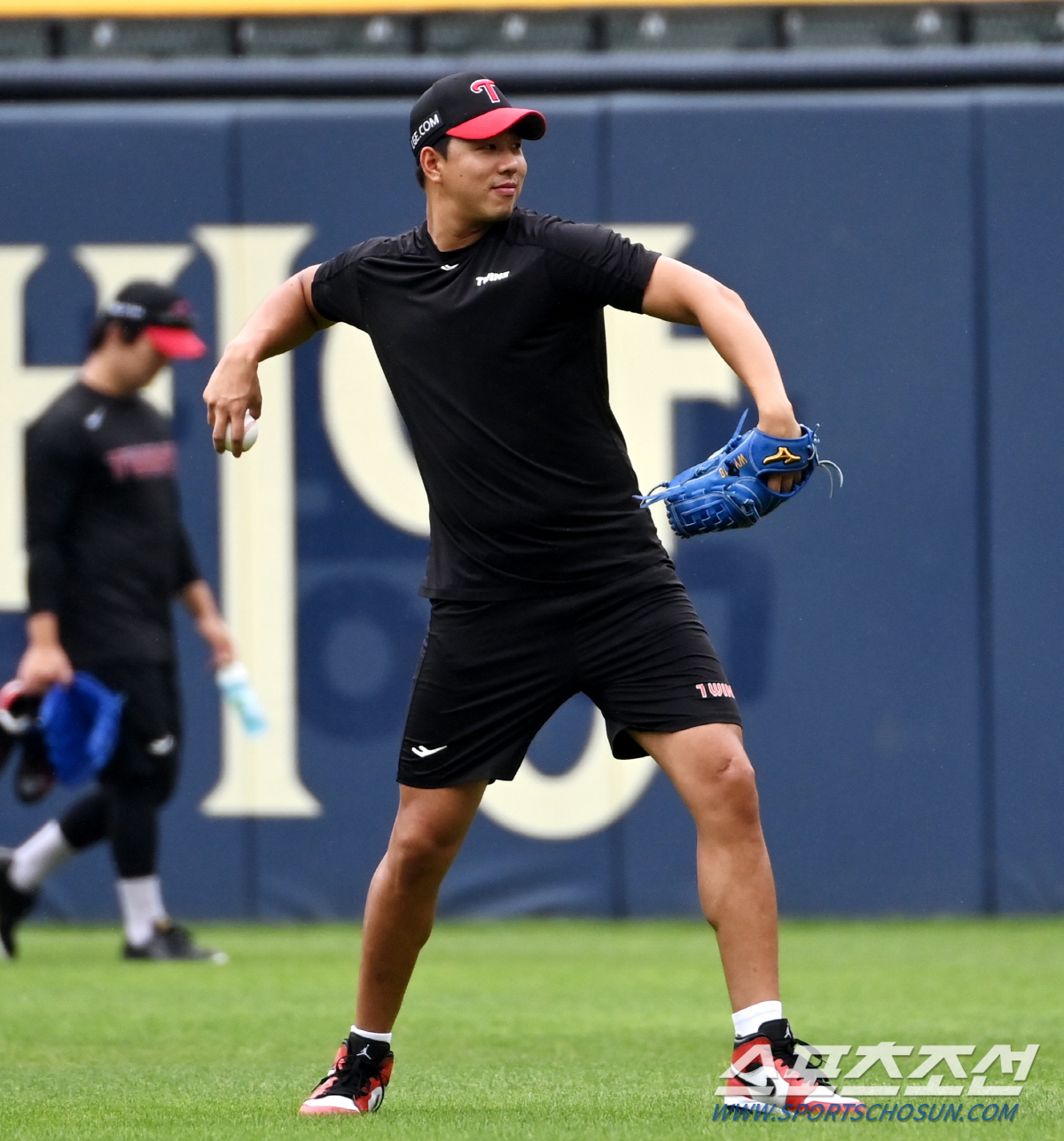 "면담 했다. 생각 일치, 열흘 후 달라져 올 것" 국대 홀드왕의 변신 …