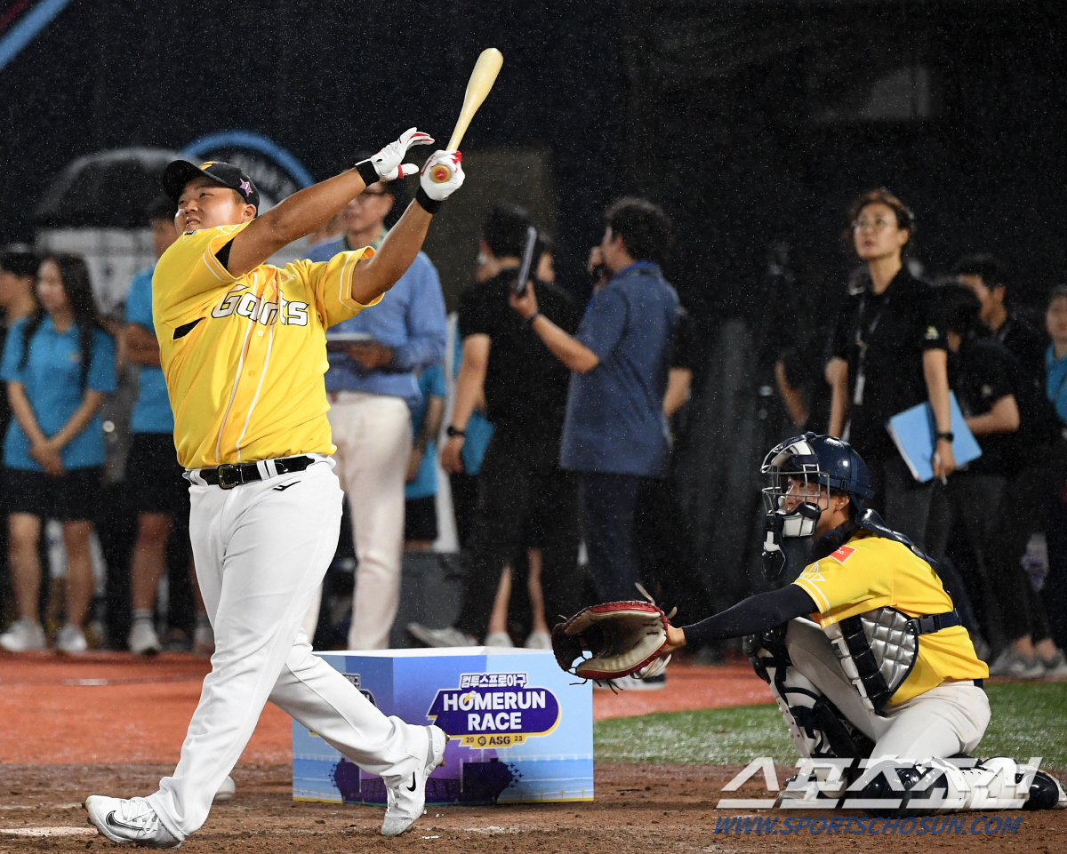 '3G 연속 멀티히트' 콜업 가능 하루 앞둔 거포 연일 무력시위...나균…