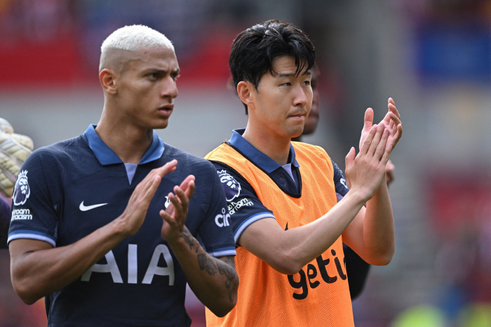 노란불 켜진 히샬리송, EPL 원년 득점왕의 저격 "케인 대체할 '9번'…