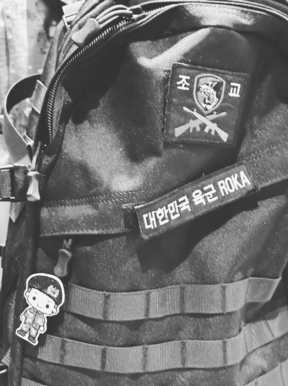 BTS 제이홉, 휴가 마치고 軍 복귀…늠름한 셀카 "다시 파이팅!"