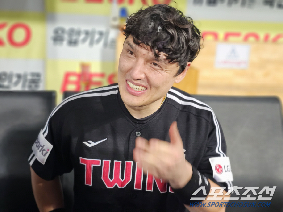 "와, 미친거 아냐" 그때 그 투수, 발상의 전환이 만든 역전 그랜드슬램…