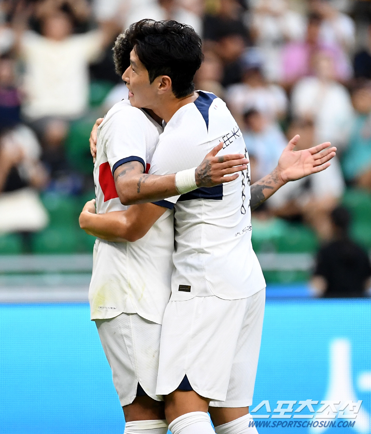 "잘있어, 강인" '알힐랄행' 네이마르, PSG 선수단과 마지막 인사, …